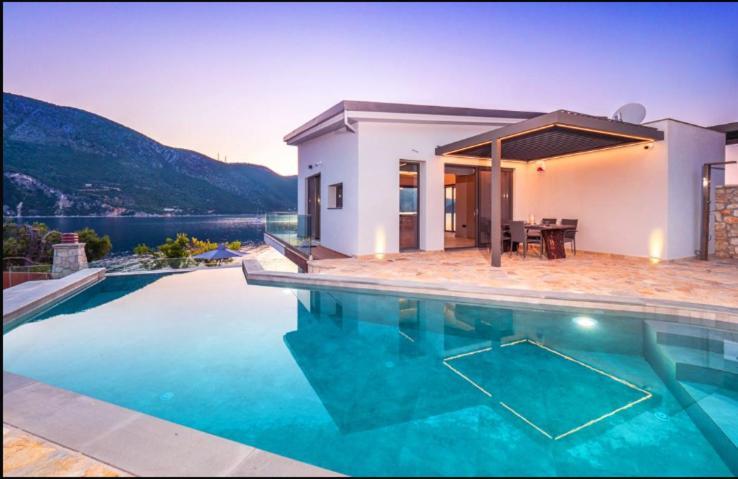 Mr Grey Luxury Villa Spartokhórion Eksteriør billede